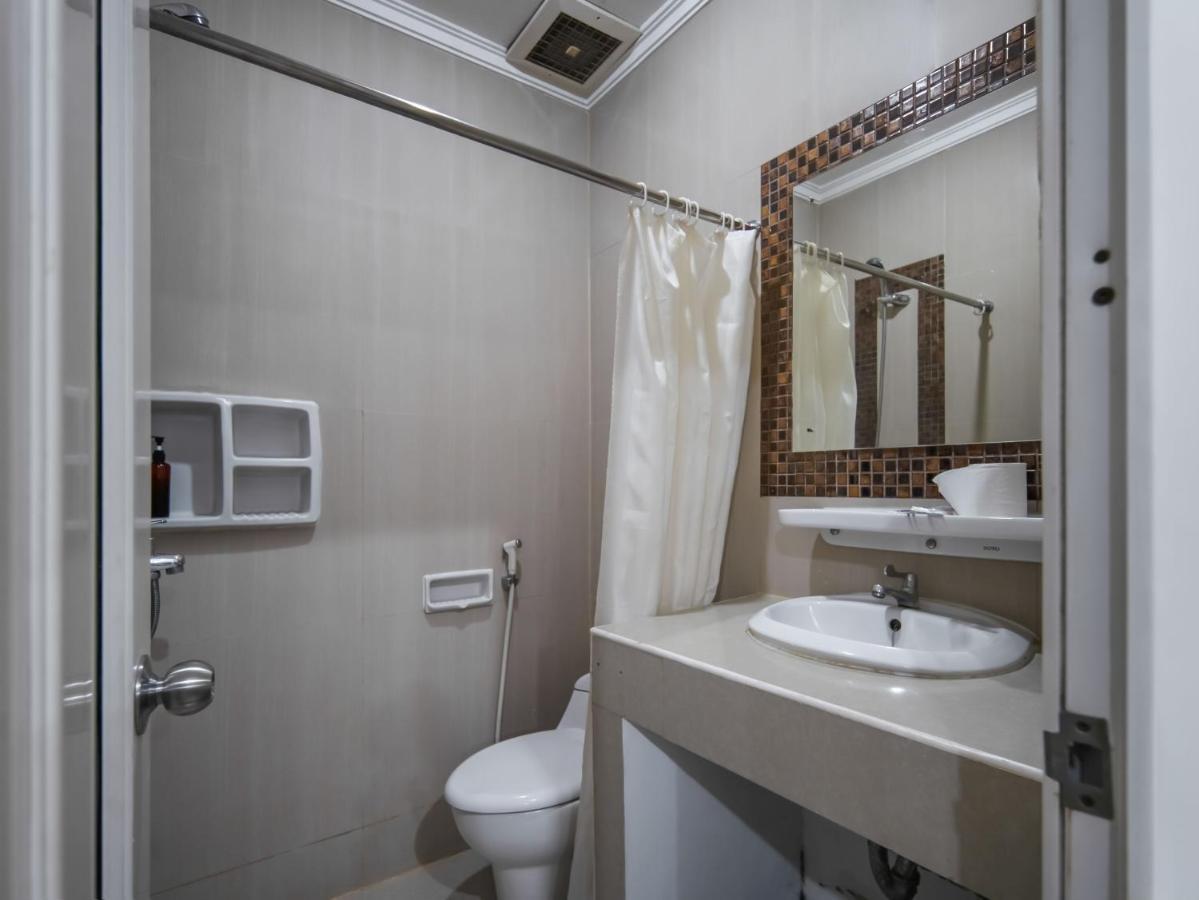 Aparthotel Cove Taman Jakarta Exteriér fotografie